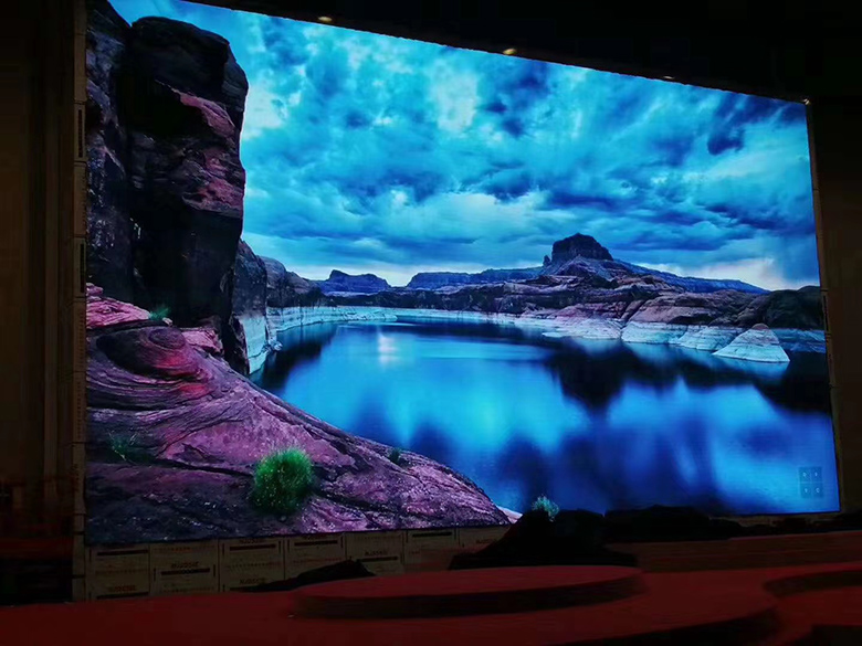 led显示屏厂家该怎么选？
